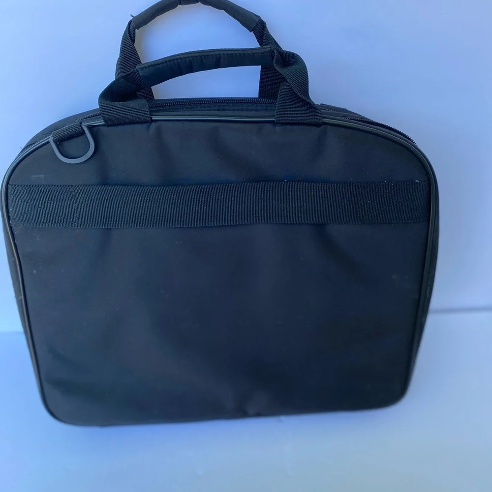 Targus - Black polyester slim laptop with gray trim briefcase, 15.6”W/13”H/4”D